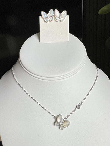 Silver butterfly Necklace🦋