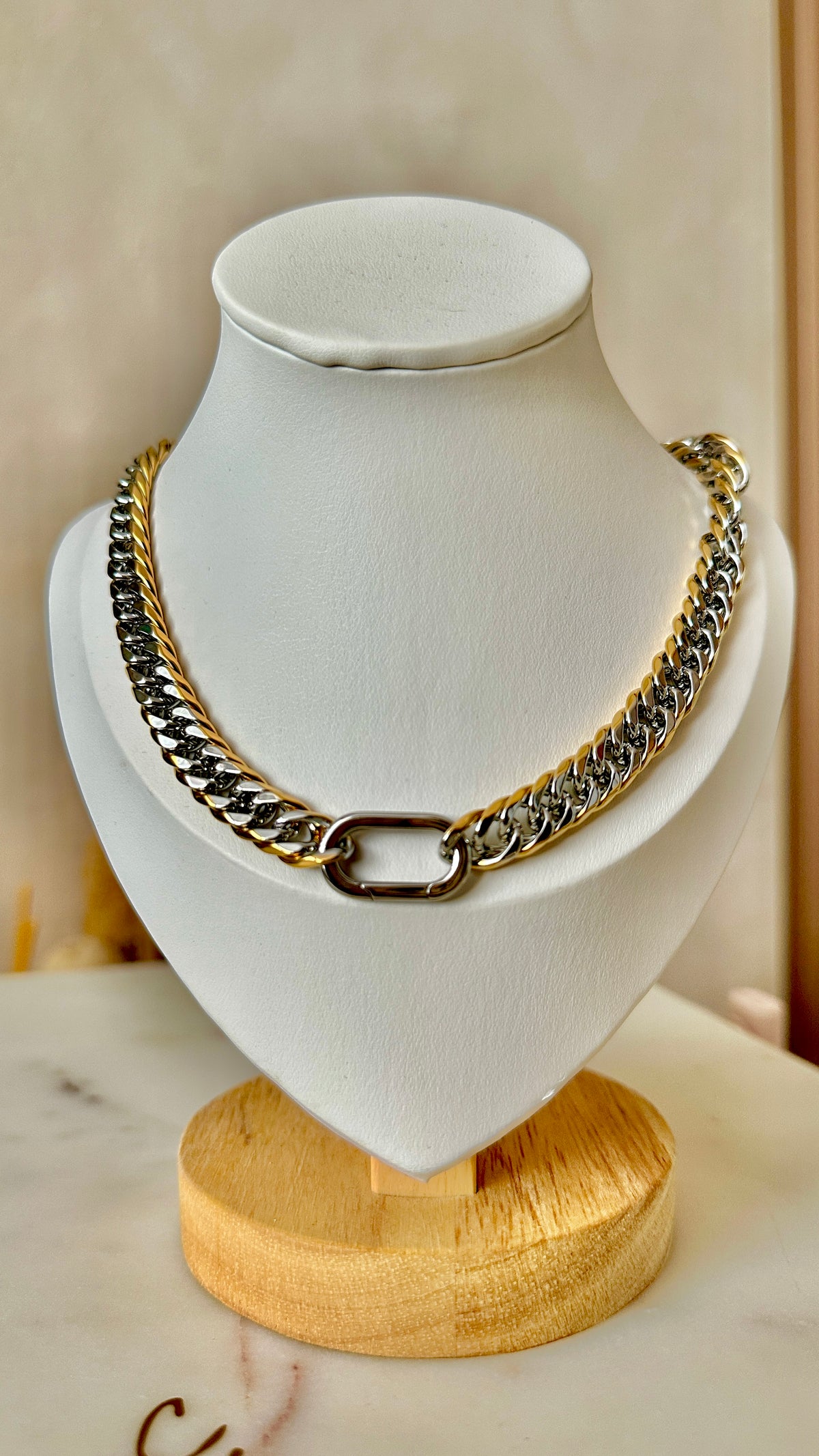 Big two tones necklace